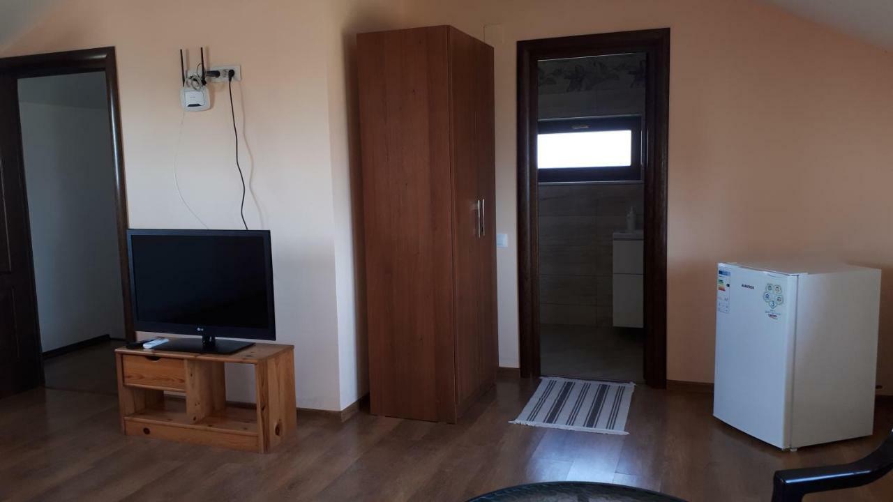 Vila "Livia" Hotel Techirghiol Bagian luar foto